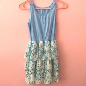 I’m selling unique dresses